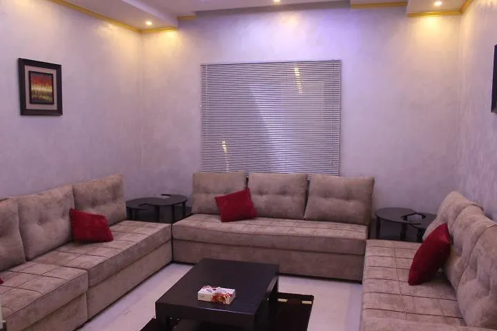 Moon City Furnished Units Aparthotel Yidda