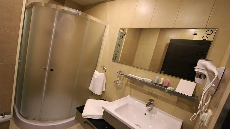 Moon City Furnished Units Aparthotel Yidda