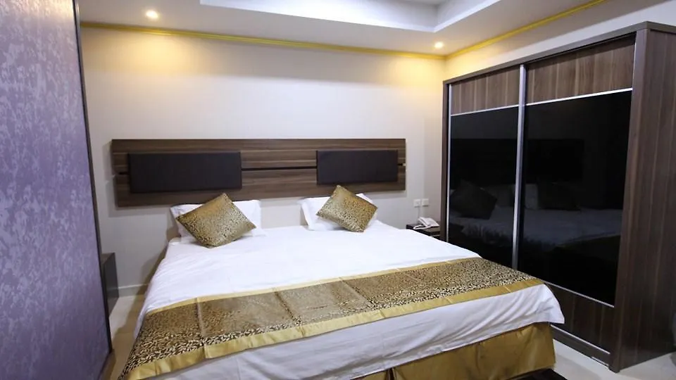 Moon City Furnished Units Aparthotel Yidda