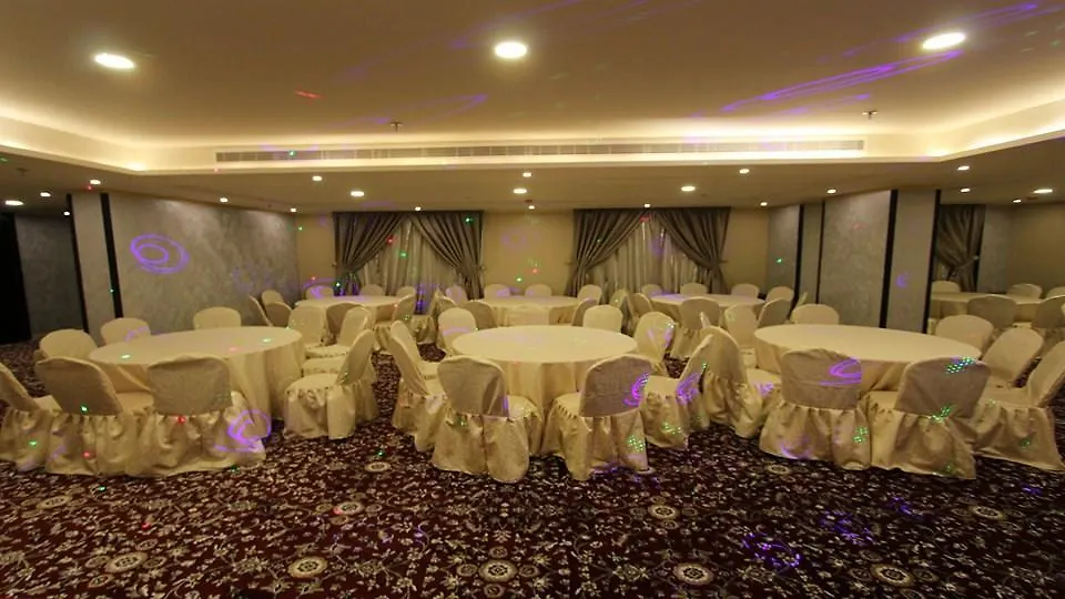 Moon City Furnished Units Aparthotel Yidda